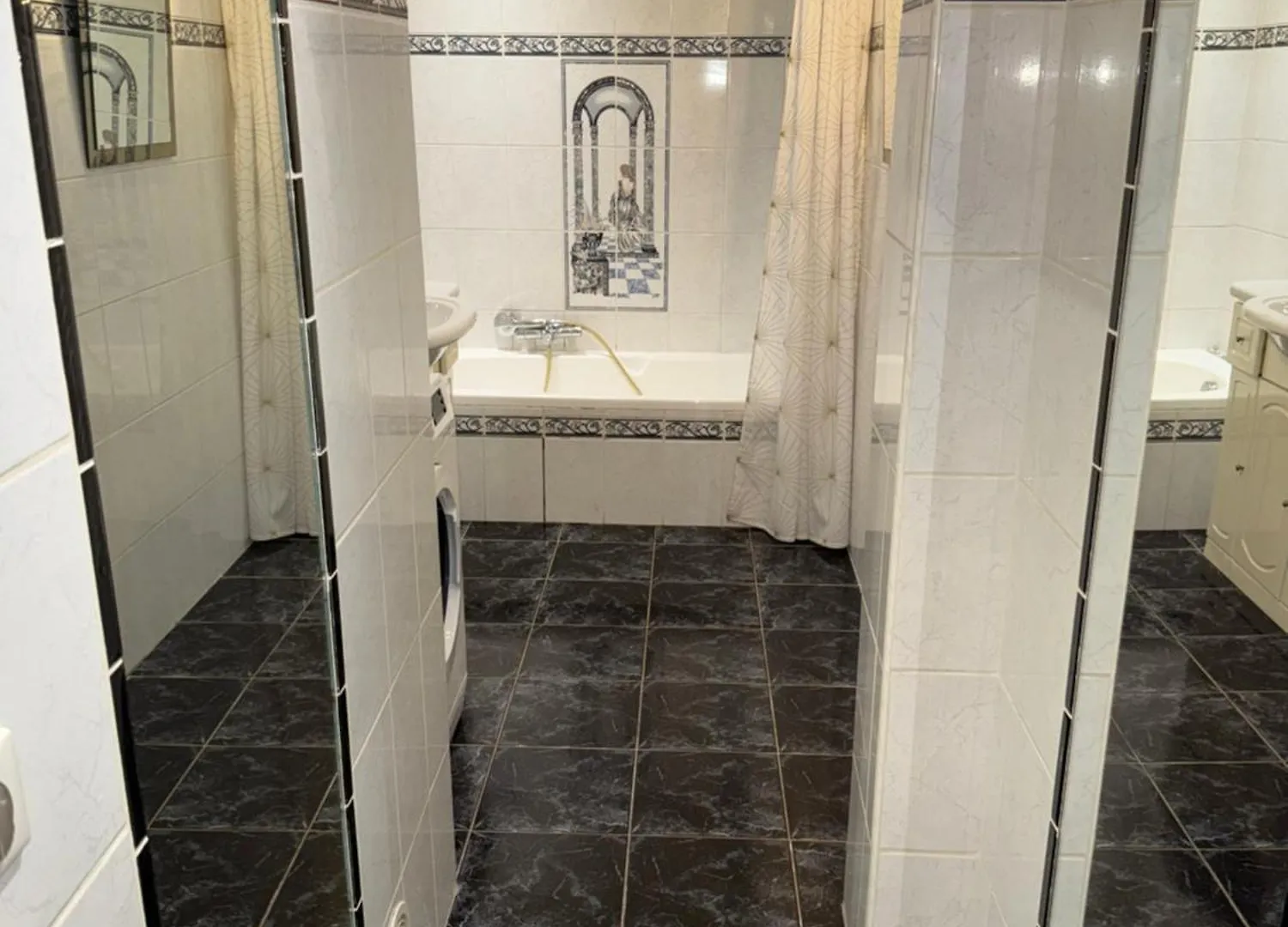 Beau 2 Pieces 55M2 10 Min A Pied Du Centre De Cannes