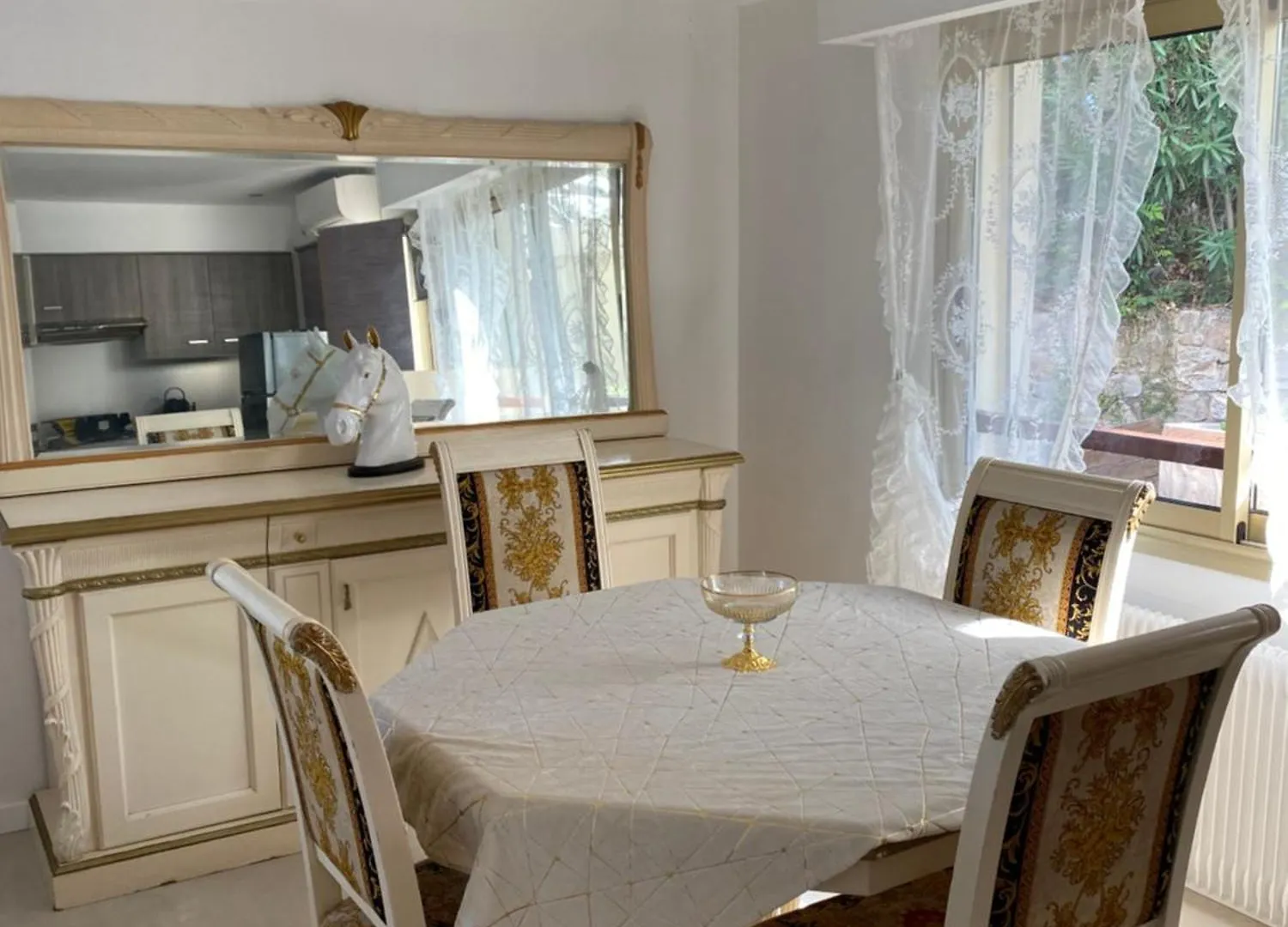 Beau 2 Pieces 55M2 10 Min A Pied Du Centre De Cannes