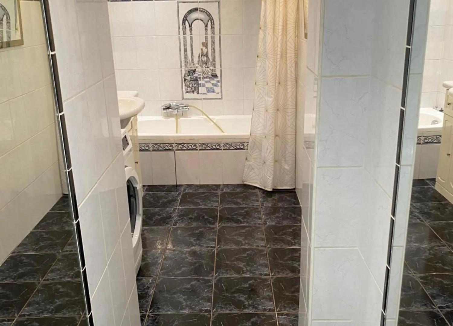Beau 2 Pieces 55M2 10 Min A Pied Du Centre De Cannes 0*,  France